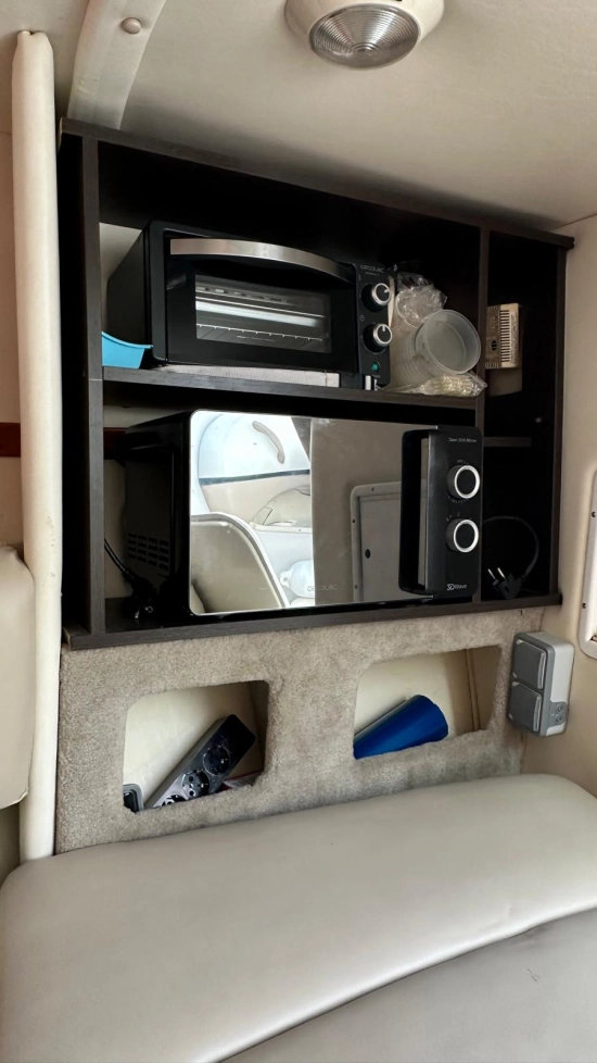 Four Winns 245 Sundowner de segunda mano en venta