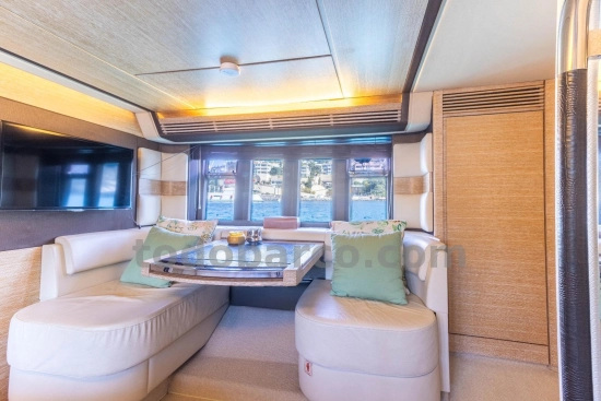 Azimut 64 usata in vendita