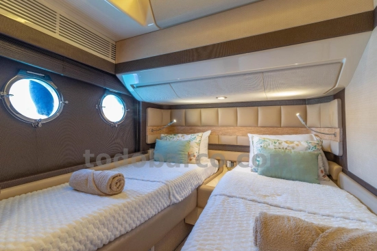 Azimut 64 usata in vendita