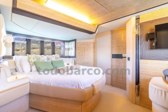 Azimut 64 usata in vendita