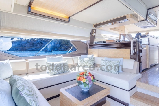Azimut 64 usata in vendita