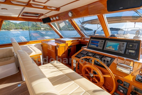 Grand Banks 49 Eastbay HX usata in vendita