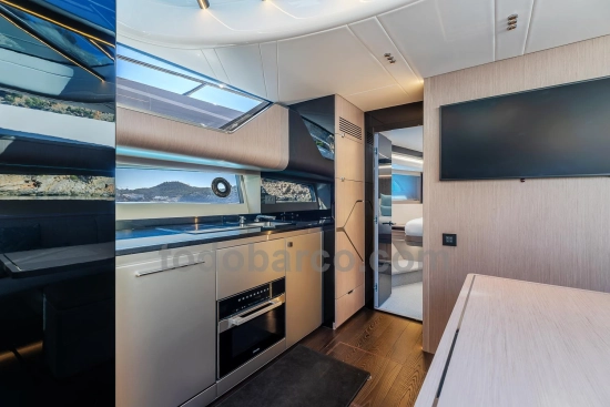 Sunseeker Superhawk 55 usado à venda