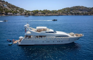 Ferretti Custom Line 94 de segunda mano en venta