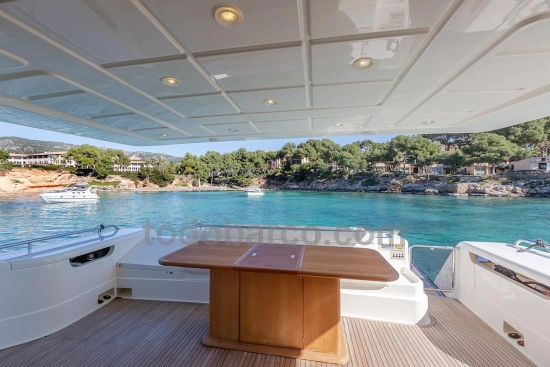 Ferretti 731 de segunda mano en venta