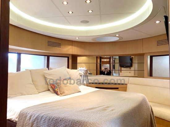 Pershing 90 de segunda mano en venta