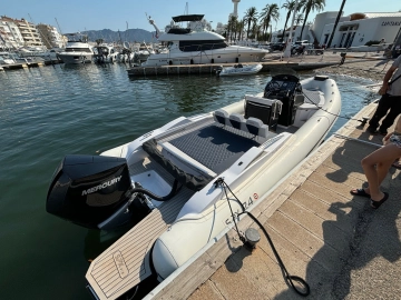 SPX RIB 24 Sport usata in vendita