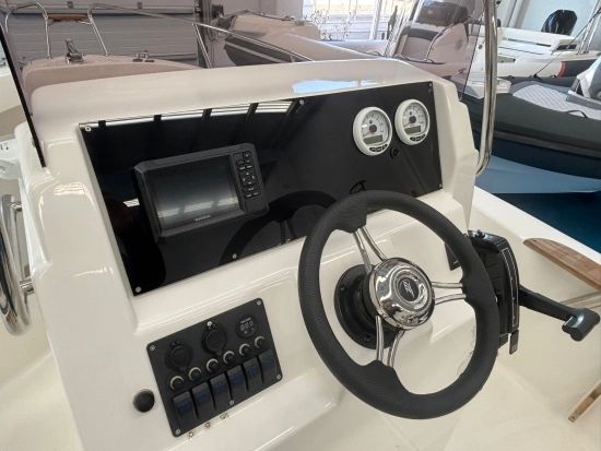 Mingolla Brava 22 Open nuevo en venta