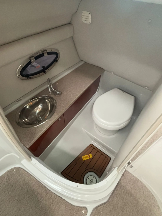 Crownline E4 usata in vendita