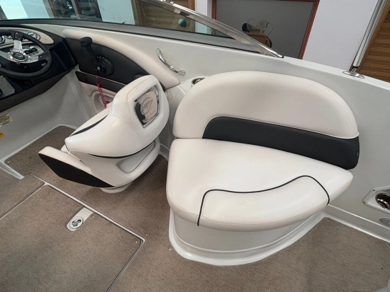 Crownline E4 usata in vendita