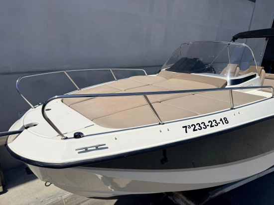 Quicksilver Sundeck Activ 755 usado à venda