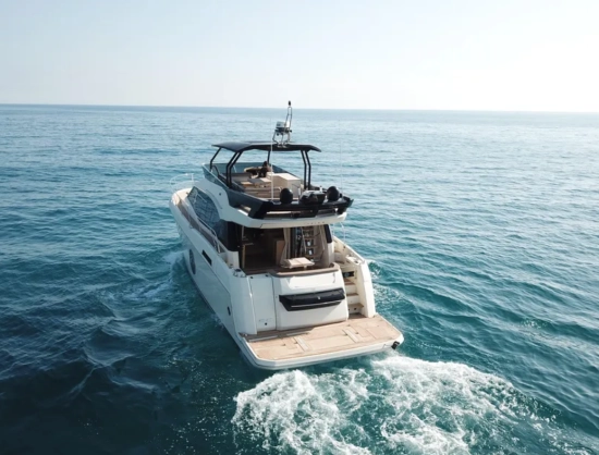 Beneteau Monte Carlo 6 usado à venda