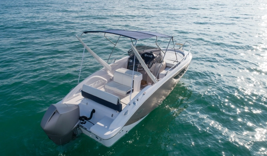 Sessa Marine Key Largo 24 FB de segunda mano en venta