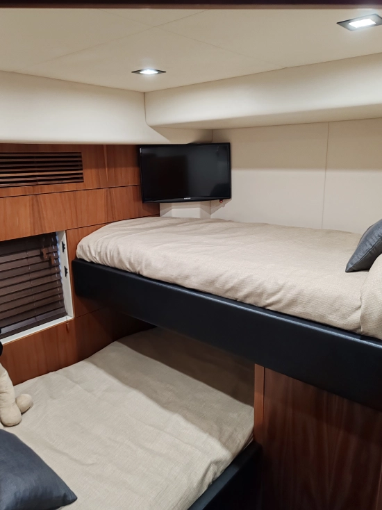 Sunseeker Predator 64 usata in vendita