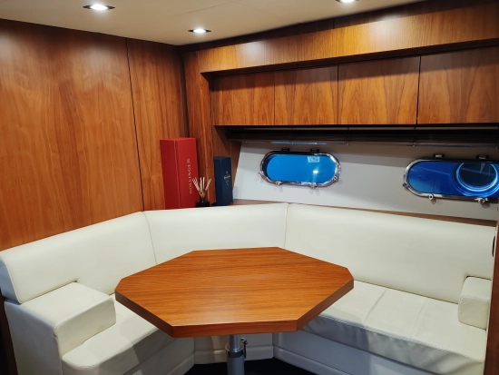 Sunseeker Predator 64 usata in vendita