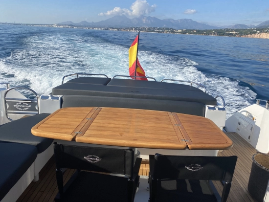Sunseeker Predator 64 usata in vendita