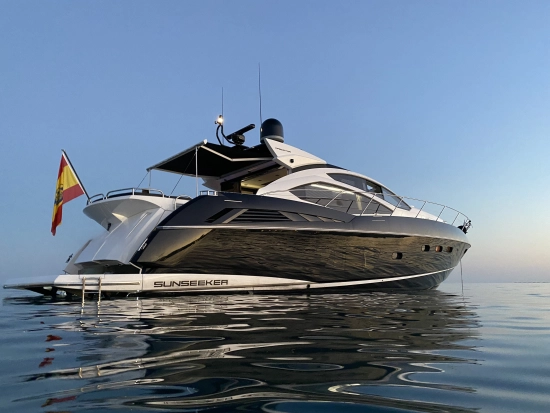 Sunseeker Predator 64 usata in vendita