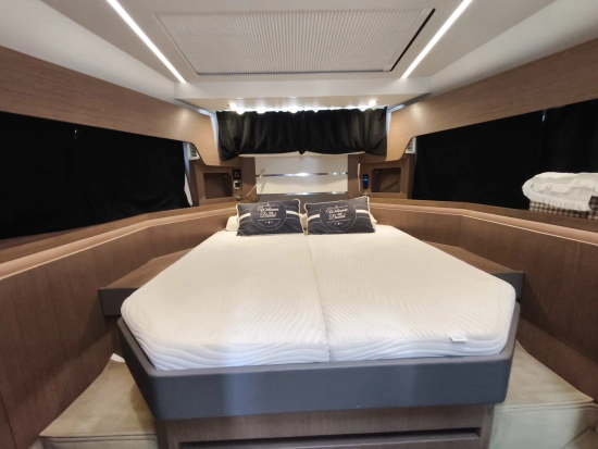 Sealine F43 de segunda mano en venta