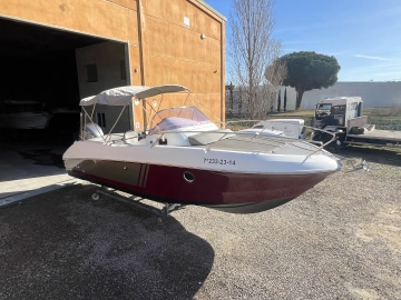 Beneteau FLYER 750 SD preowned for sale