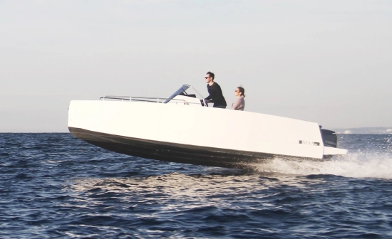 Nuva Yachts M6 OPEN d’occasion à vendre