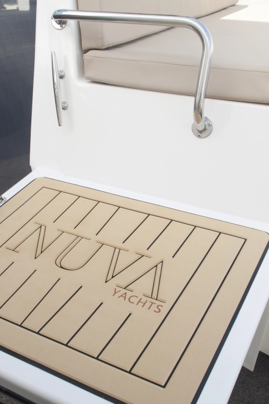 Nuva Yachts M6 OPEN de segunda mano en venta