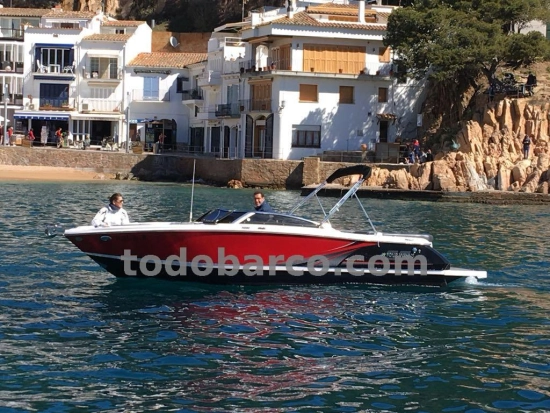 Four Winns H230S 2017 usado à venda