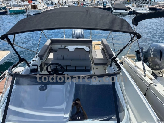 Jeanneau Cap Camarat 7.5 serie 3 WA usado à venda