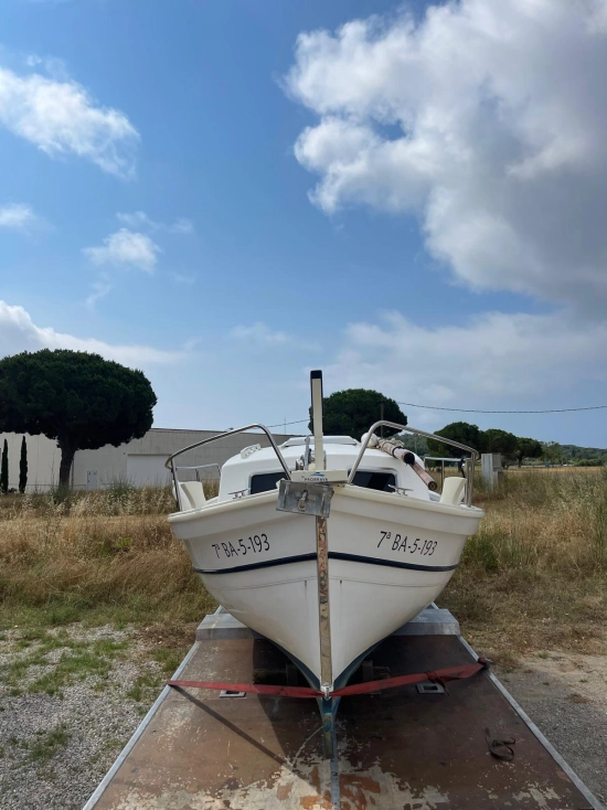 Conquistador 34 Cabinada usata in vendita