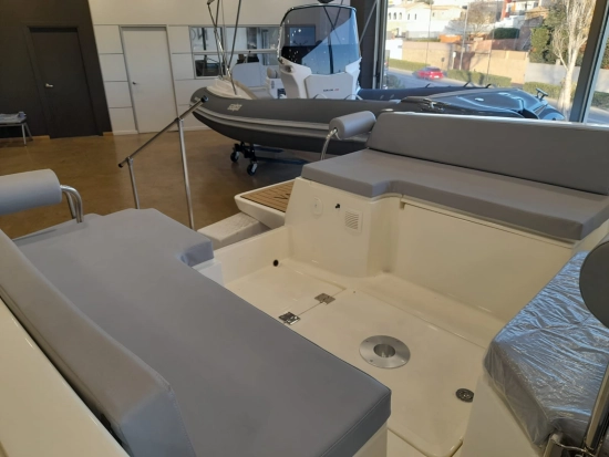 Nuva Yachts M6 Open nuova in vendita