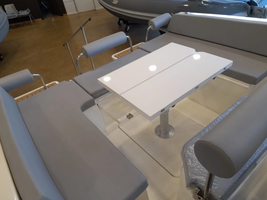 Nuva Yachts M6 Open nuova in vendita