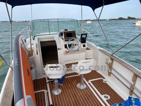 Sessa Marine Key Largo 25 usata in vendita
