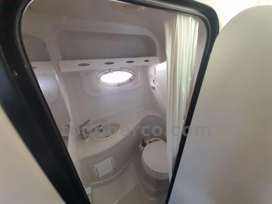 Crownline 260 CR usata in vendita