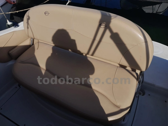 Crownline 260 CR usata in vendita
