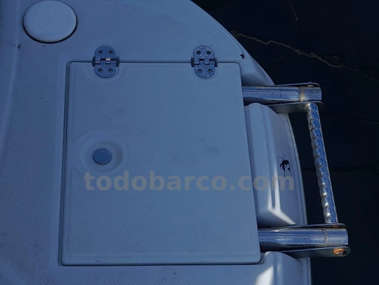 Crownline 260 CR usata in vendita