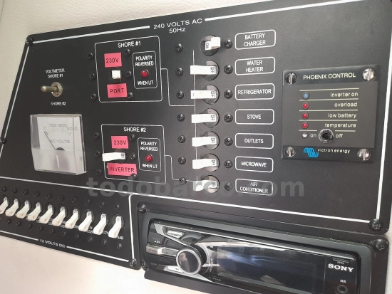 Crownline 260 CR usata in vendita