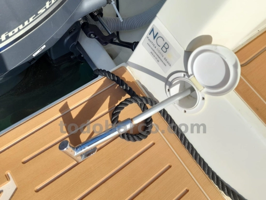 Nuva Yachts M9 Cabin de segunda mano en venta