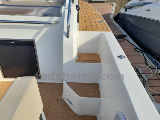 Nuva Yachts M9 Cabin de segunda mano en venta