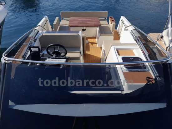 Nuva Yachts M9 Cabin de segunda mano en venta