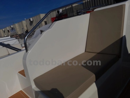 Nuva Yachts M9 Cabin de segunda mano en venta