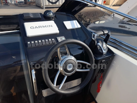 Nuva Yachts M9 Cabin de segunda mano en venta