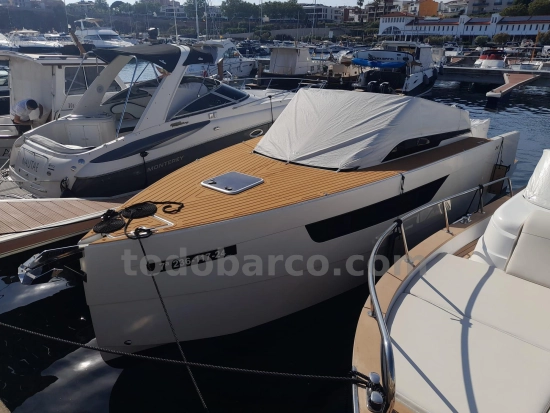 Nuva Yachts M9 Cabin de segunda mano en venta
