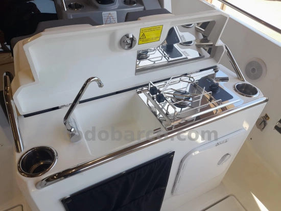 JEANNEAU Cap Camarat 7.5 CC serie 3 de segunda mano en venta
