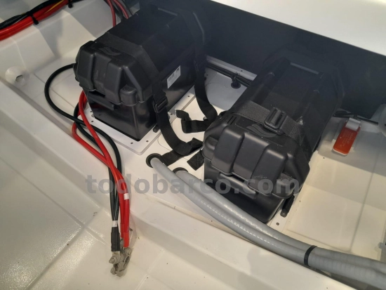 JEANNEAU Cap Camarat 7.5 CC serie 3 de segunda mano en venta