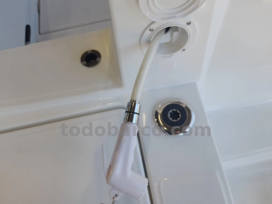JEANNEAU Cap Camarat 7.5 CC serie 3 de segunda mano en venta