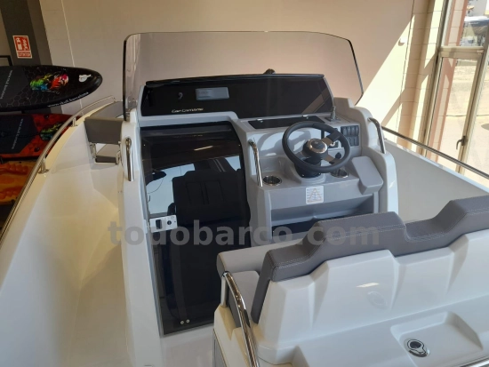 JEANNEAU Cap Camarat 7.5 CC serie 3 de segunda mano en venta