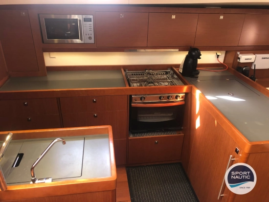 Beneteau Oceanis 48 preowned for sale