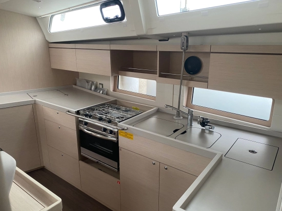 Beneteau Oceanis 46.1 preowned for sale