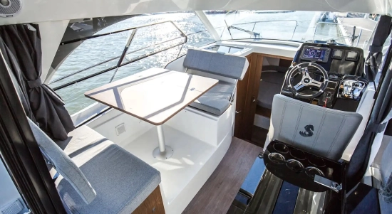 Beneteau Antares 9 novos à venda