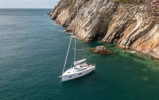 Beneteau Oceanis 37.1 novos à venda