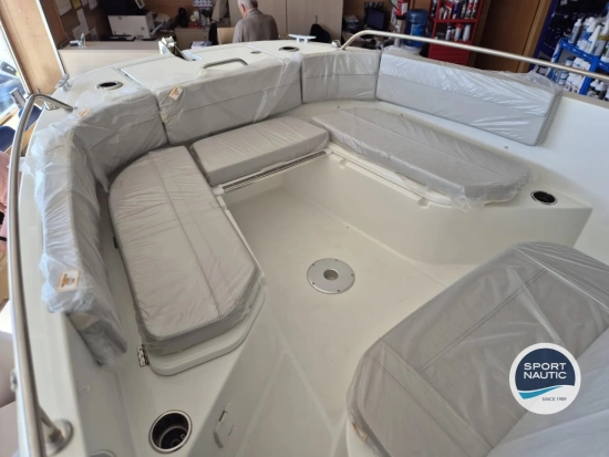 Beneteau Flyer 8 Spacedeck V2 usado à venda